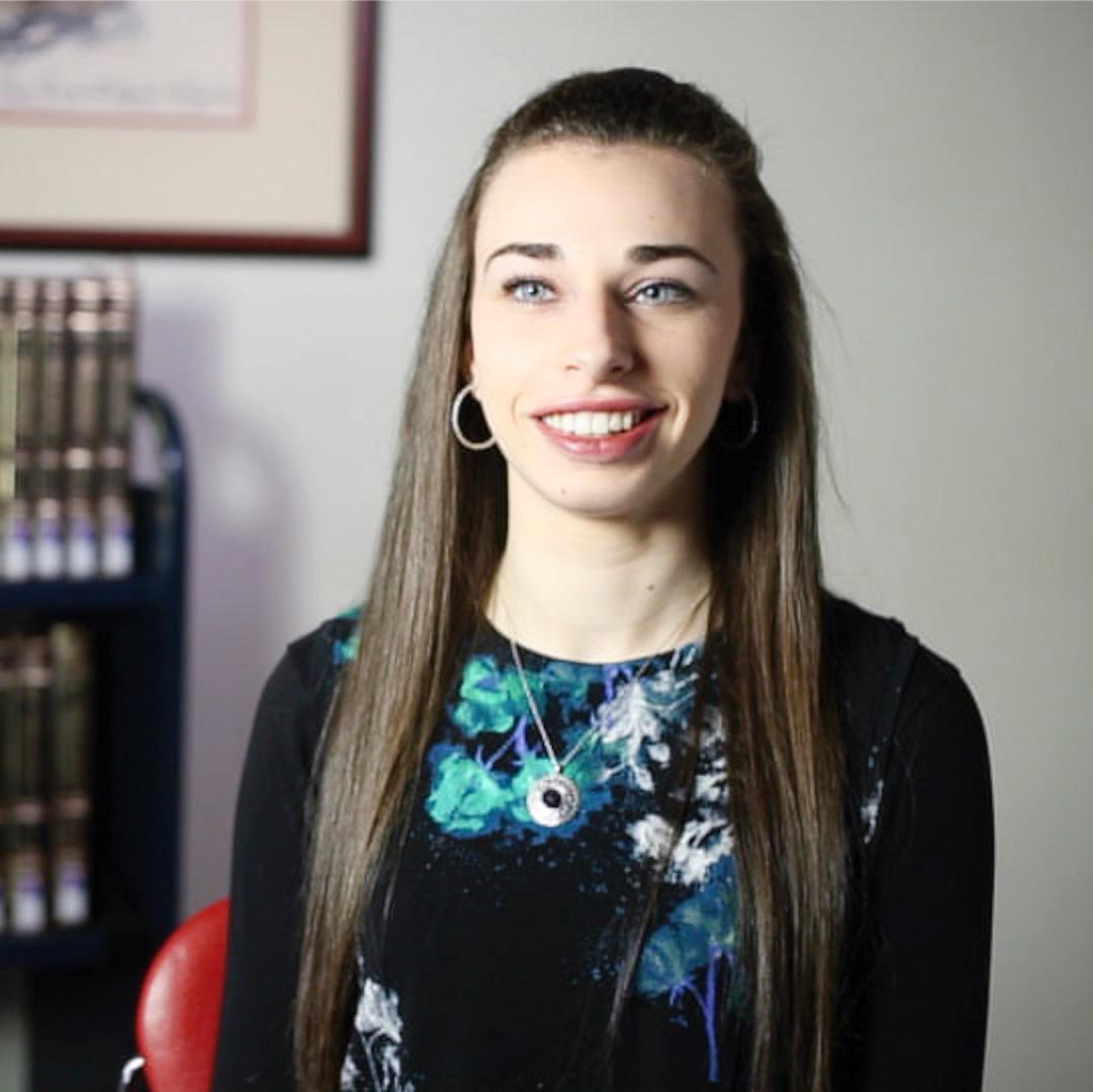 LCW class of 2016 graduates offer advice and a warm welcome to the incoming students. 